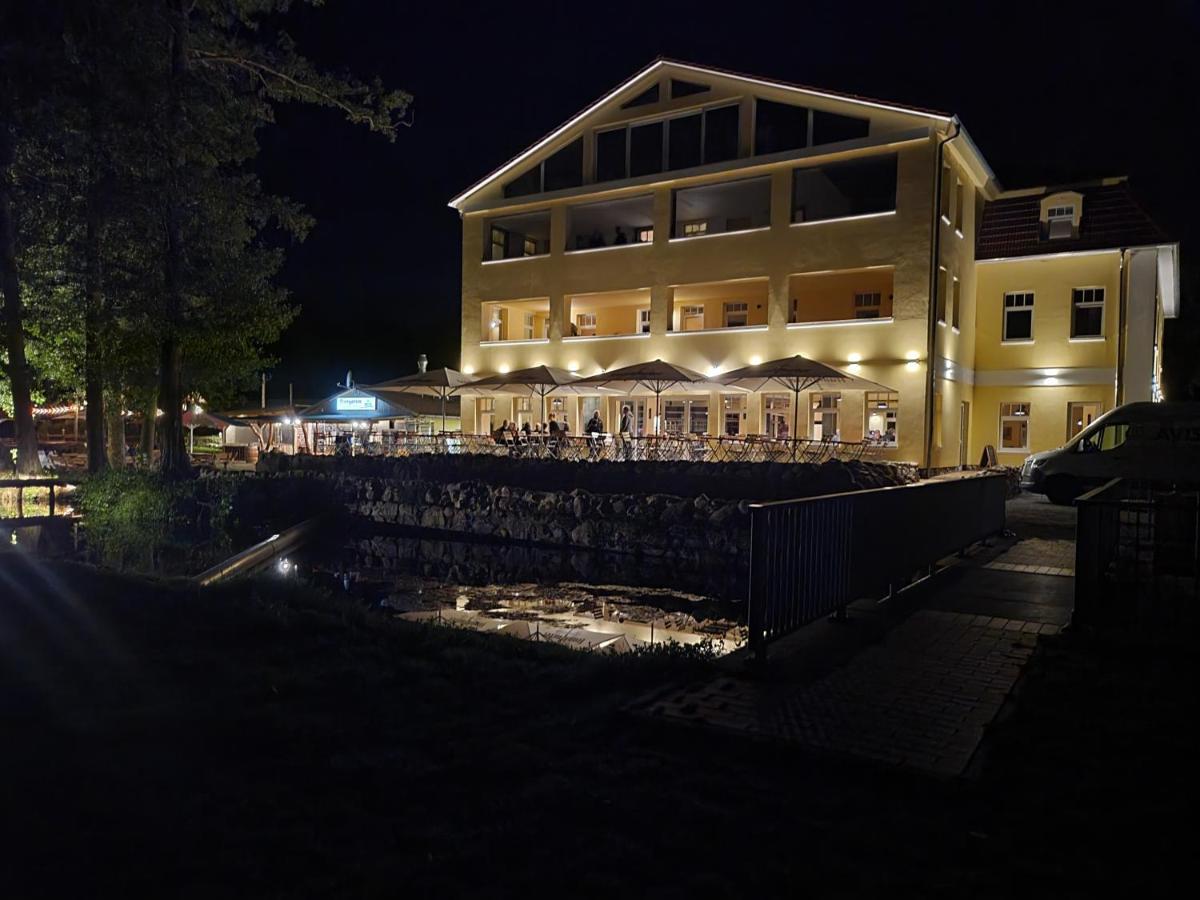 Hotel & Ferienpark Fleether Muehle Mirow Extérieur photo
